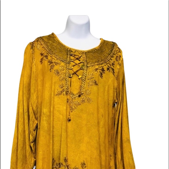 218897 CL/BLK. Sacred Threads Blouse Onesize - Picture 2 of 5